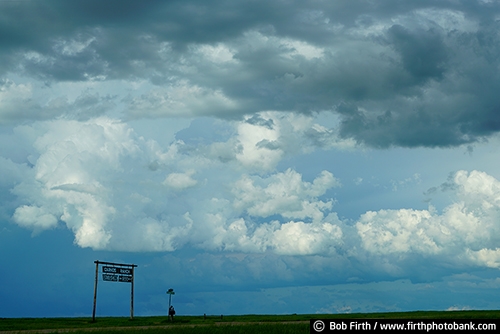 South Dakota;Black Hills;SD;destination;Great Plains;dramatic sky;clouds;storm clouds;approaching storm;Garnos Ranch;High Plains;inspirational;solitude;sign;signage