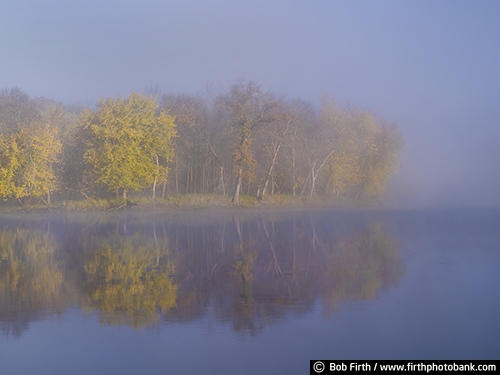 Mississippi River;Crow Wing State Park;MN;Minnesota;Mighty Mississippi;autumn;upper Mississippi River;water;quiet water;fall color;fall;reflection;destination;fog;foggy;Great River Road;morning;trees