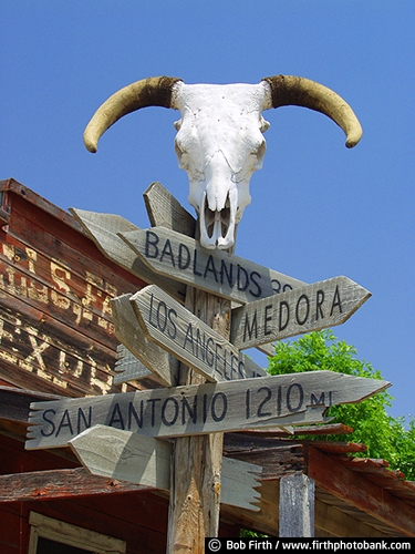 1880 Ghost Town;antiiques;cow skull;destination;SD;sign;sign post;skull;South Dakota;tourism;directions