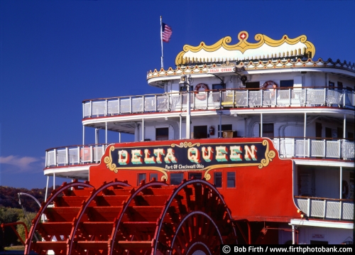 Delta Queen;St. Paul;MN;Minnesota;Mississippi River;Americana;paddle wheel;Port of Cincinnati Ohio;boat in port;historic;steamboat;tour of the Mississippi River;Ohio River;famous;nostalgic;gambling;riverboat gambling;historic riverboats